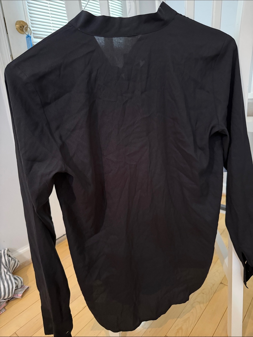 Ann Taylor Black Tie-Neck Long-Sleeve lightweight Blouse - Picture 4 of 5